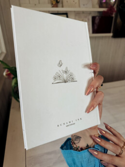 Starter Guide Fine Line Tattoos by Alina BUNAMI INK - Hardcover Edition - Back